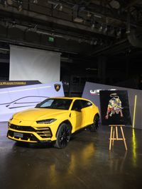 Exklusives Event, Einführung des Lamborghini Urus, 2018, Einladung zu einer Präsentation der Stierkunstwerken, des Autohauses &bdquo;Feser-Graf-Gruppe&ldquo;, Nürnberg